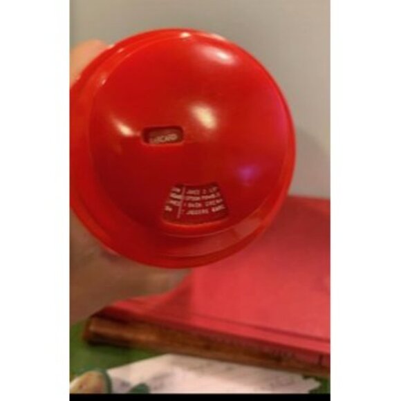 Vintage Hazel 3 Men Red Glass Cocktail Shaker with Plastic Lid 9.5 inch tall 194 - Picture 10 of 10